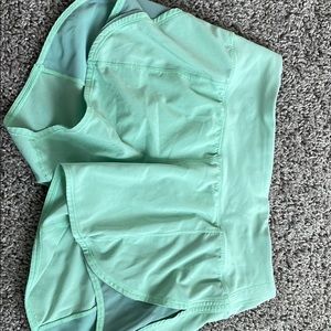 lululemon shorts size 2!